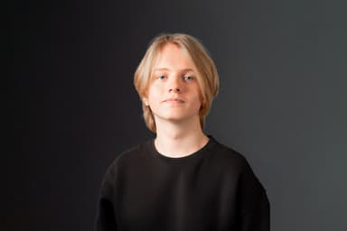 Nikita Bondarenko - Programowanie gier